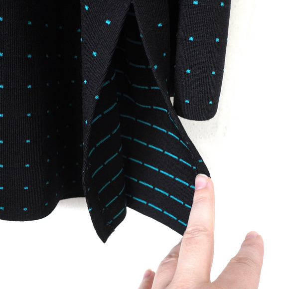 Exclusively Misook Button Front Geometric Polka Dot Cardigan Sz 3X EUC Classic - Picture 7 of 8